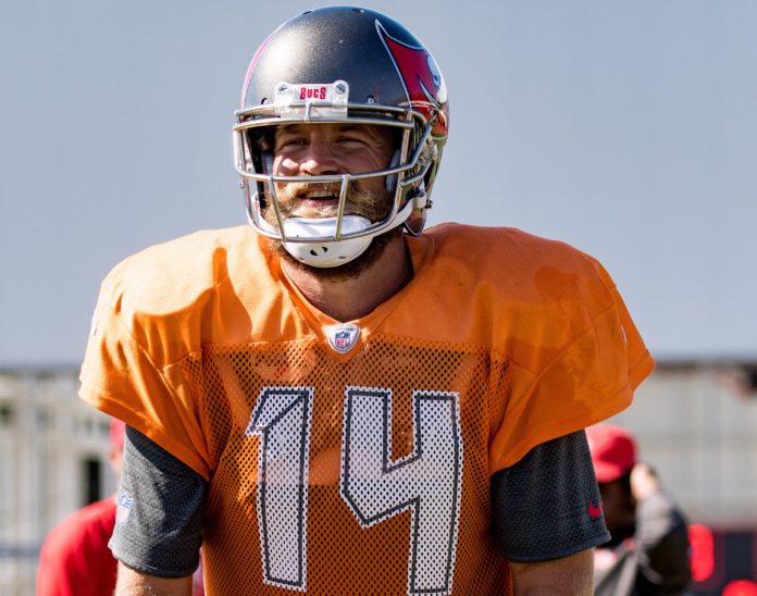 Ryan Fitzpatrick at training with Buccaneers in 2017