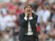 Antonio Conte with Chelsea in 2018