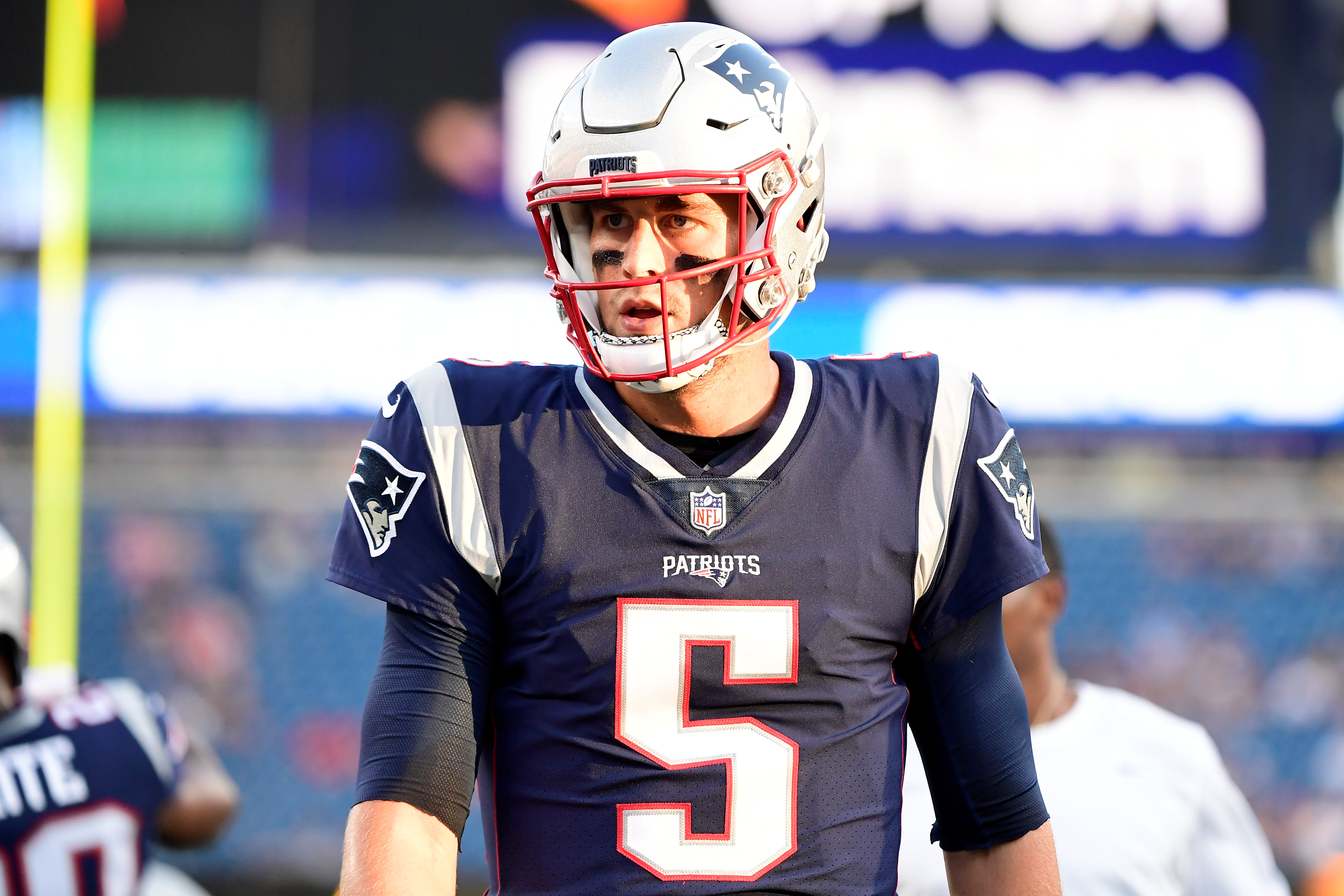 August 9, 2018: New England Patriots quarterback Danny Etling (5) warms up  prior to the NFL pre-season football game between the Washington Redskins  and the New England Patriots at Gillette Stadium, in