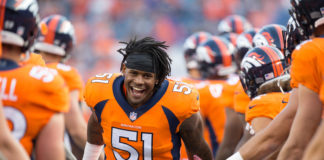 Todd Davis with the Denver Broncos in 2018