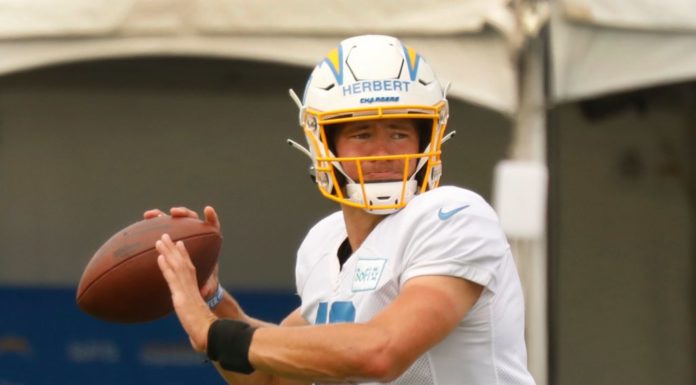 Chargers Dominate the Jets in 27-6 Monday Night Football Win Justin Herbert with the Los Angeles Chargers