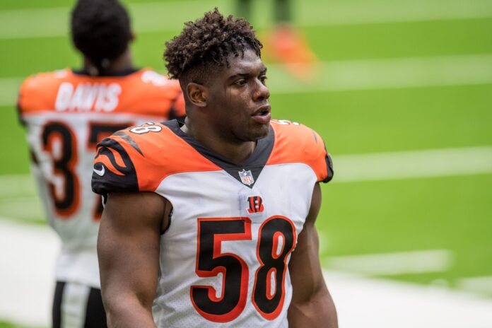 Carl Lawson with the Bengals