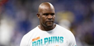 Dolphins coach Brian Flores in 2019