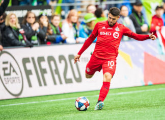 Alejandro Pozuelo with Toronto FC in 2019