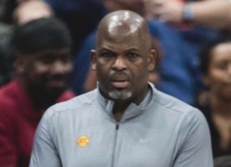 Nate McMillan with the Atlanta Hawks