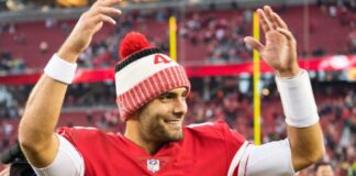 Jimmy Garoppolo with the San Francisco 49ers in 2017