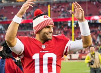 Jimmy Garoppolo with the San Francisco 49ers in 2017