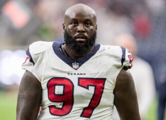 Houston Texans defensive tackle Maliek Collins in 2021