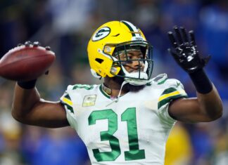 Adrian Amos with the Green Bay Packers in 2022