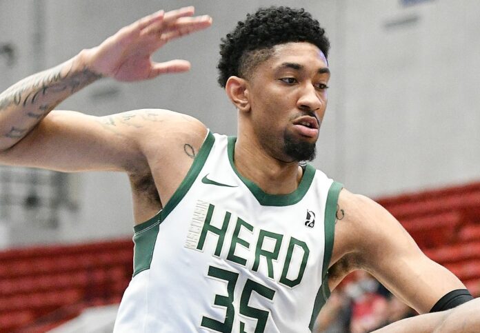 Christian Wood with Wisconsin Herd in 2019.