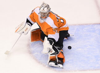Philadelphia Flyers goaltender Carter Hart in 2020