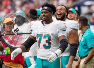Miami Dolphins guard Austin Jackson in August 2023
