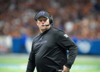 Kalen DeBoer with the Washington Huskies in December 2022
