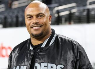 Las Vegas Raiders Head Coach Antonio Pierce in December 2023