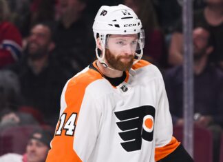 Flyers center Sean Couturier in 2019