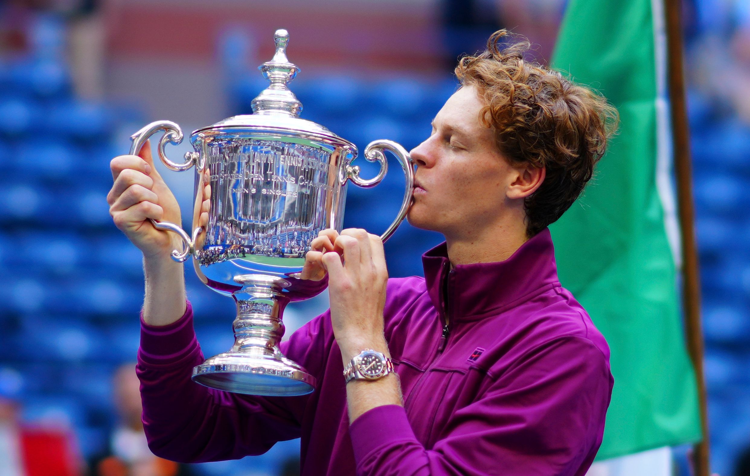 Jannik Sinner Lifts 2024 US Open Trophy With a Straight Sets Win Over