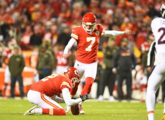 Harrison Butker (7) with the Kansas City Chiefs in October 2017